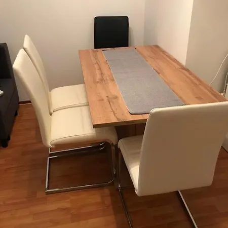 Tulipanos Haz * 包道乔尼托毛伊