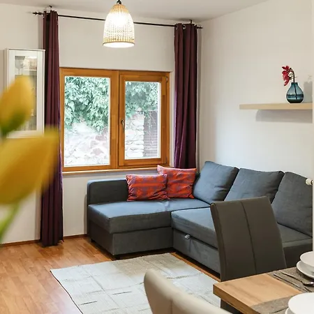 Tulipános Ház Chalet *